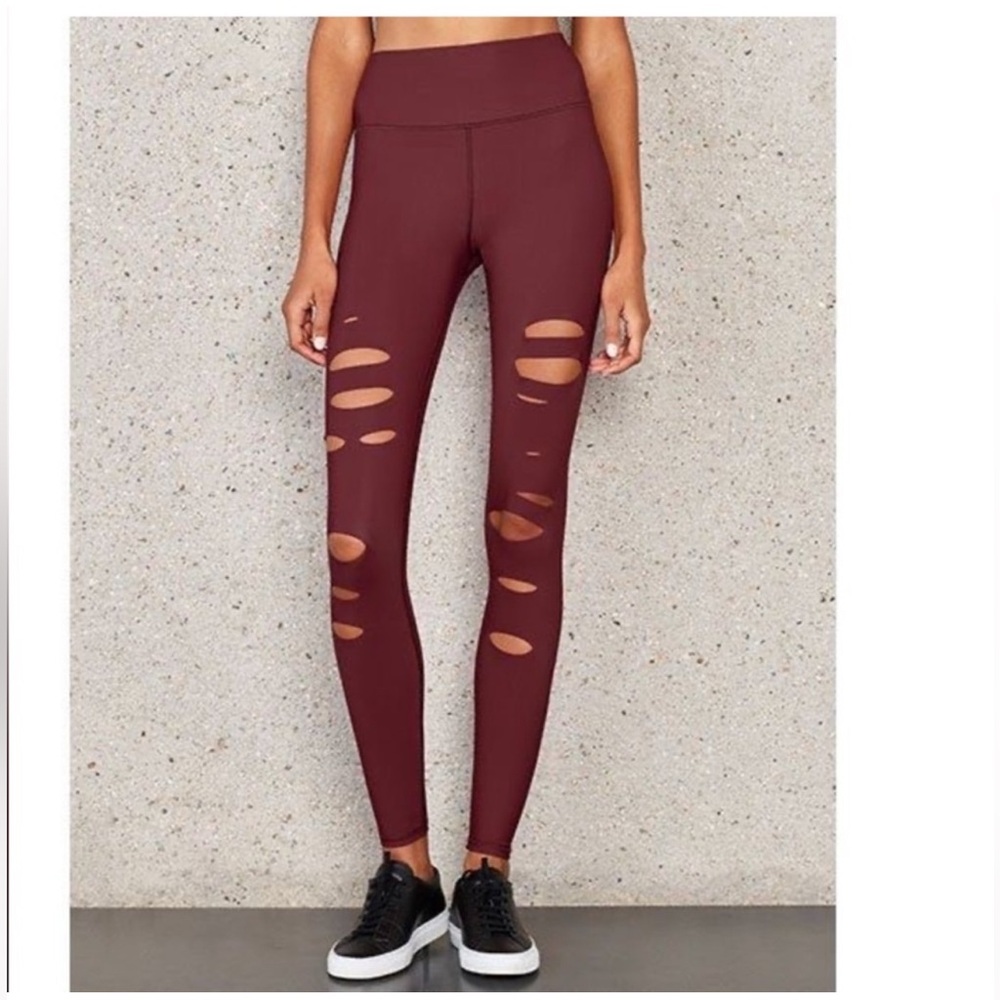 ALO Yoga high waist Ripped Warrior Legging